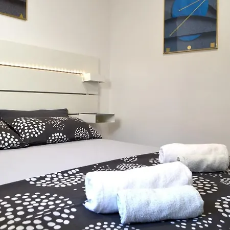 Apartment Nearby Beach, Mariane 95 *